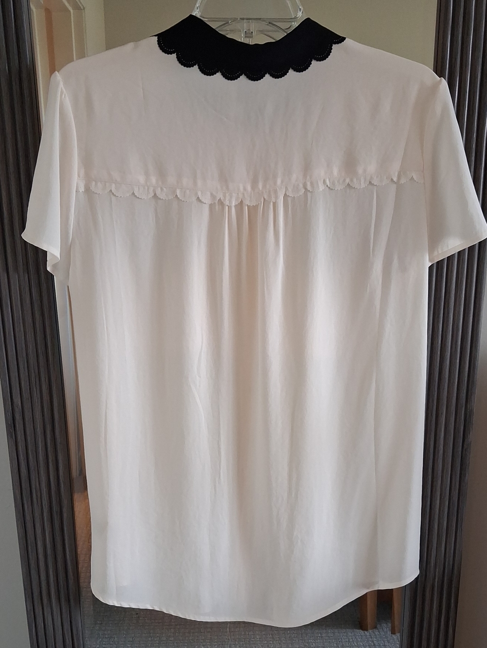 Anthropologie HD in Paris Cream & Black Scalloped Short Sleeve Blouse ** Size 12 - Picture 5 of 9